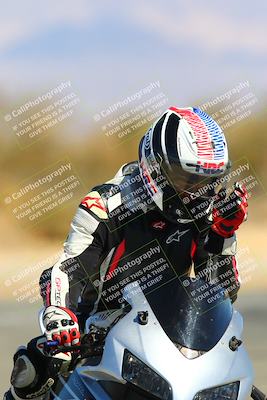 media/Mar-12-2022-SoCal Trackdays (Sat) [[152081554b]]/Turn 2 (1145am)/